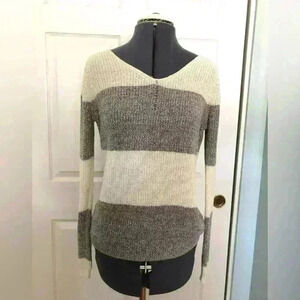 Pink Rose Cream Beige Gray striped sweater Large